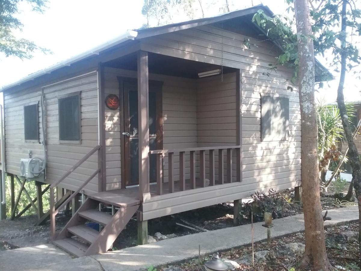 Hidden Haven Hostel Unitedville Bagian luar foto